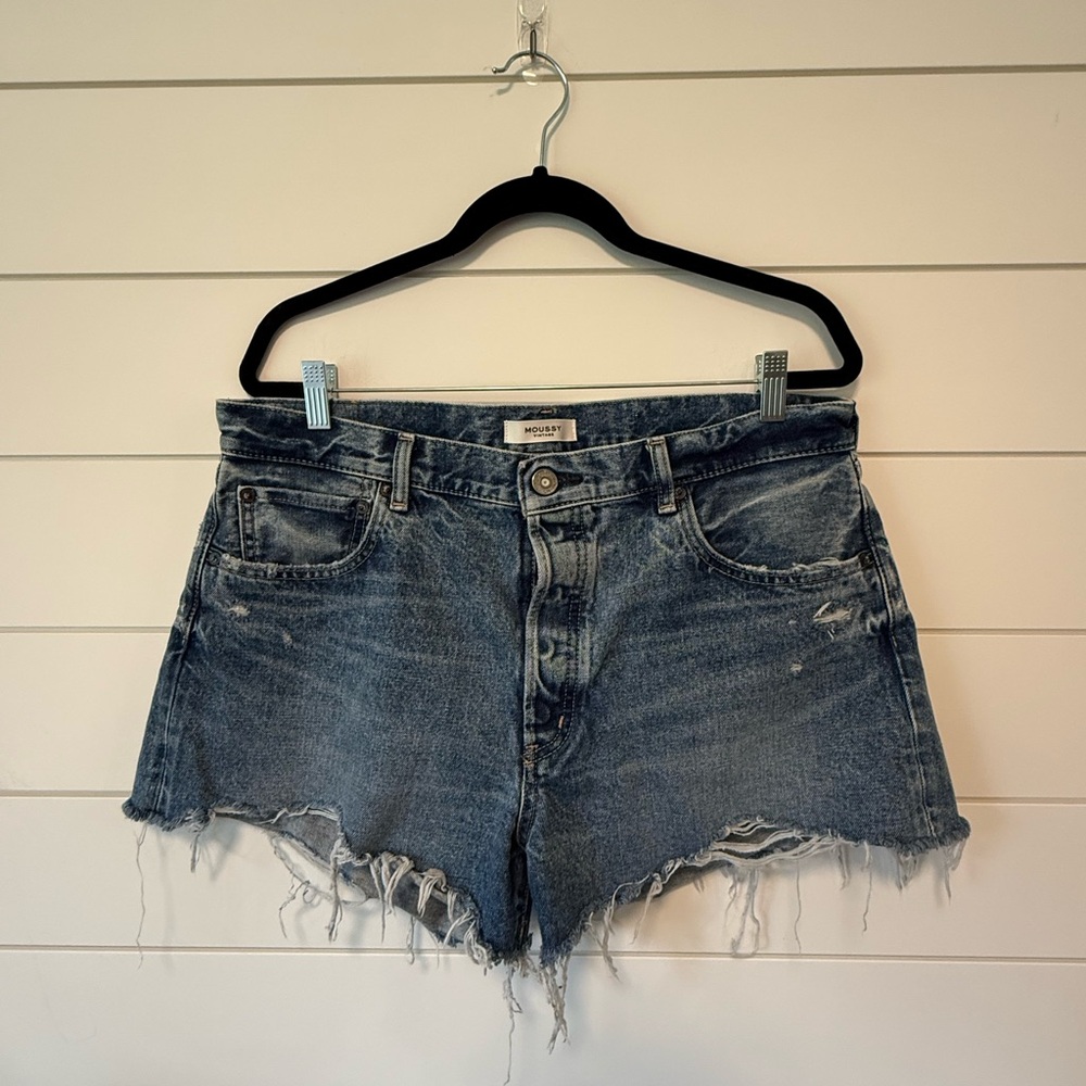 Moussy Vintage Distressed Denim Cutoff Jean Shorts High Rise Raw Hem Size 32